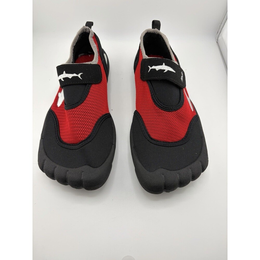 Newtz Water Shoes Unisex 4/5 Red Black Five Toe  Barefoot Beach Pool NWT